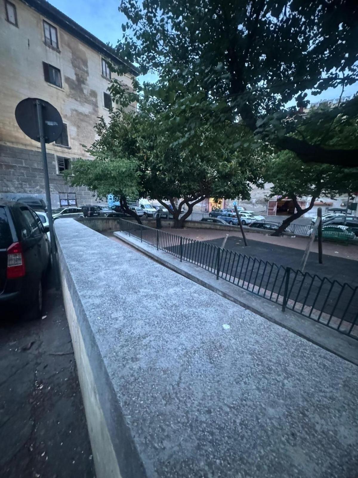 Апарт отель Terrazza Miracoli Napoli Экстерьер фото